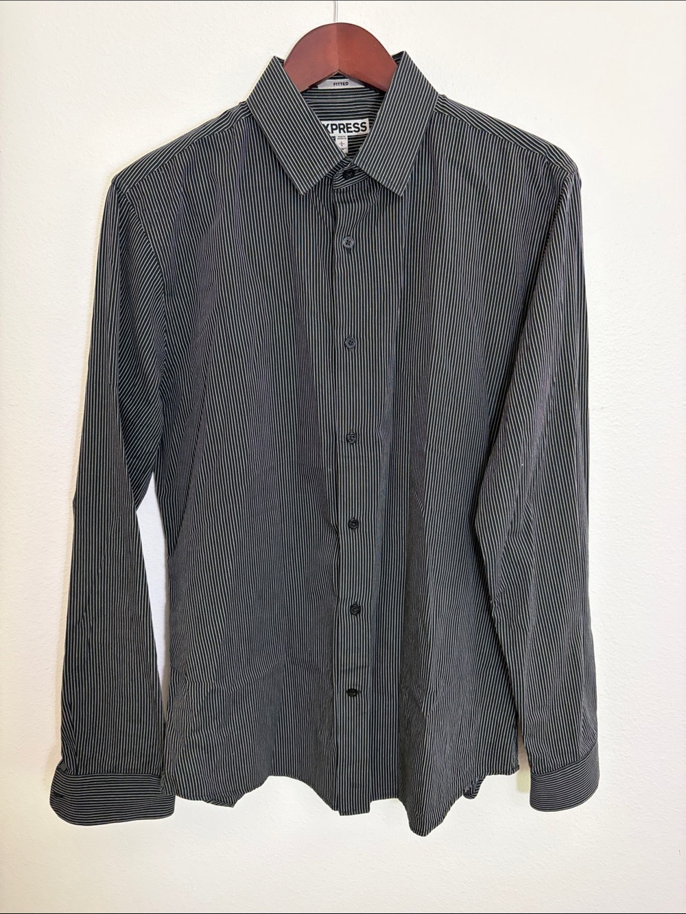 Express Black Grey Pinstripe Button Down Fitted Cotton Dress Shirt